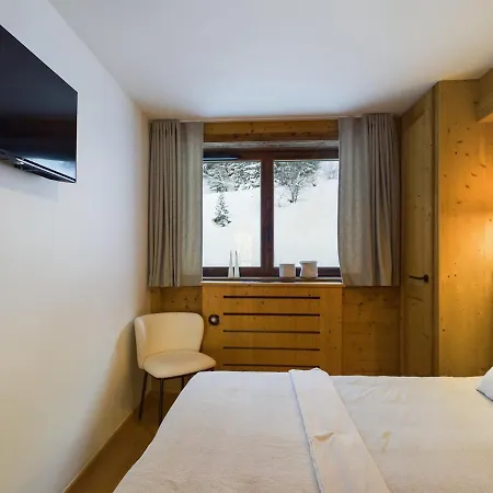 Moderne 2 Avec Parking, Proche Des Pistes A - Fr-1-664-30 Apartment Courchevel